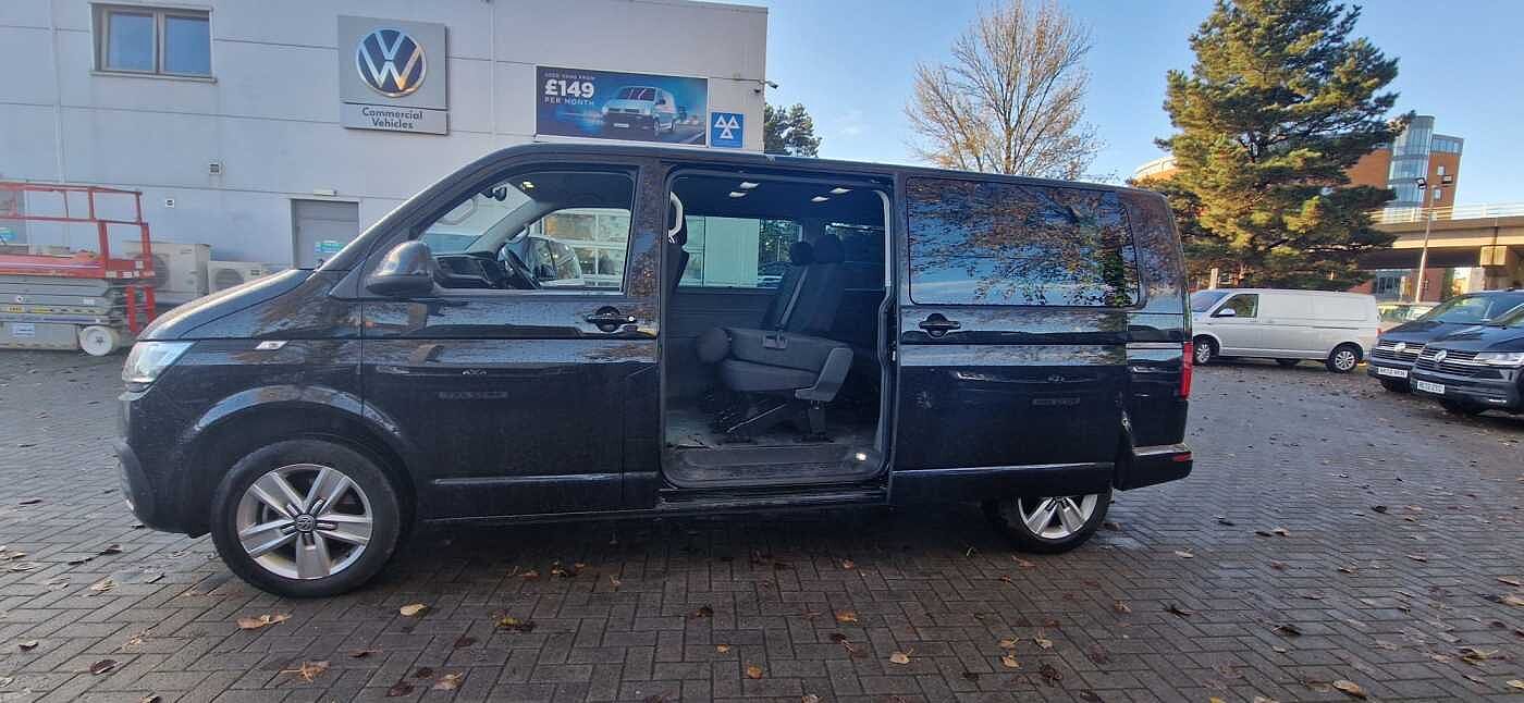 Volkswagen Transporter Shuttle 9 seats T32 SE LWB 2.0TDI 150PS DSG