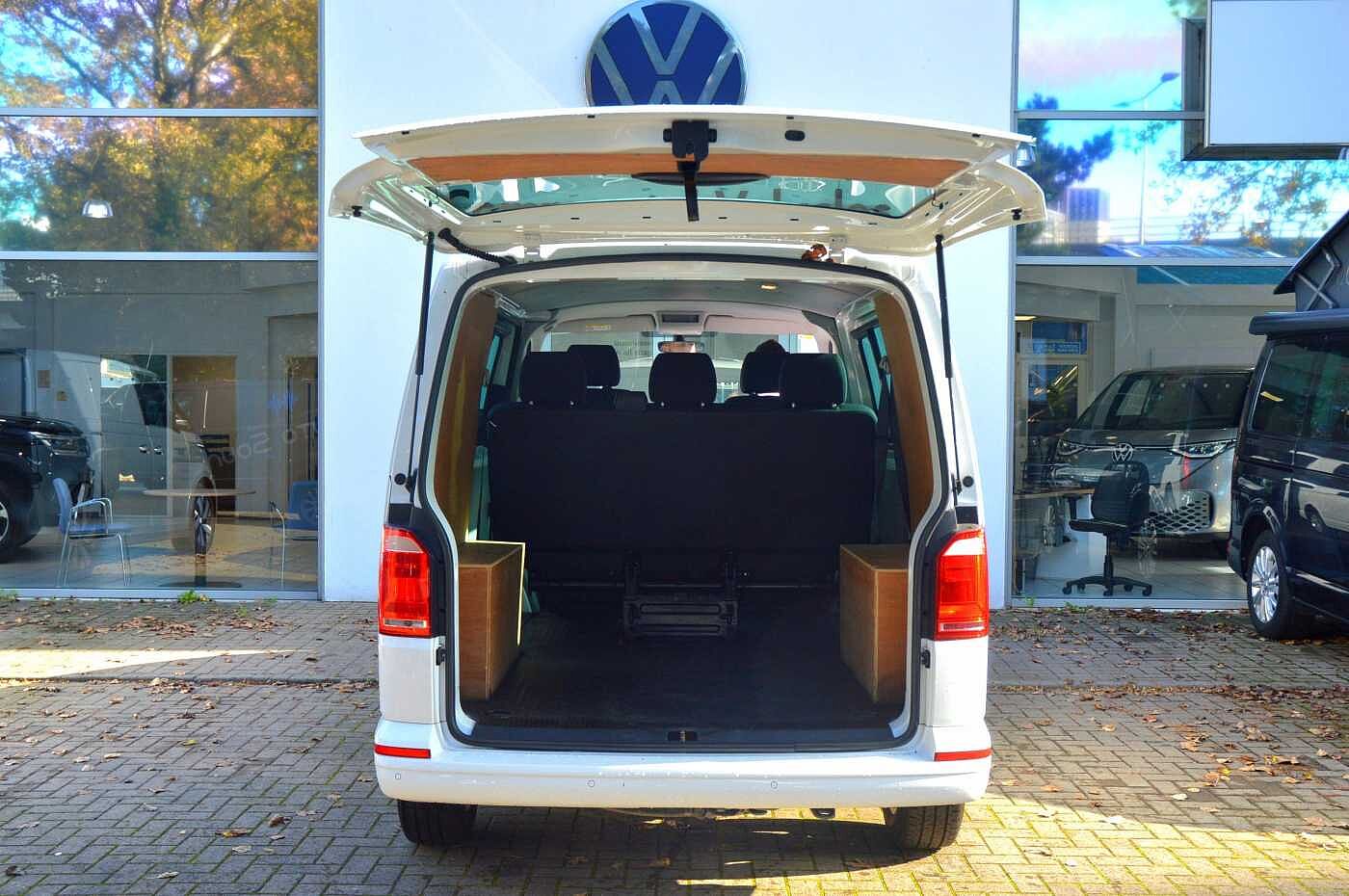 Volkswagen Transporter HIGHLINE Kombi 2.0TDI 102PS EU6 T30 HL BMT SWB