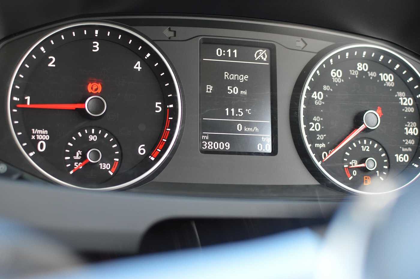 Volkswagen Transporter HIGHLINE Kombi 2.0TDI 102PS EU6 T30 HL BMT SWB