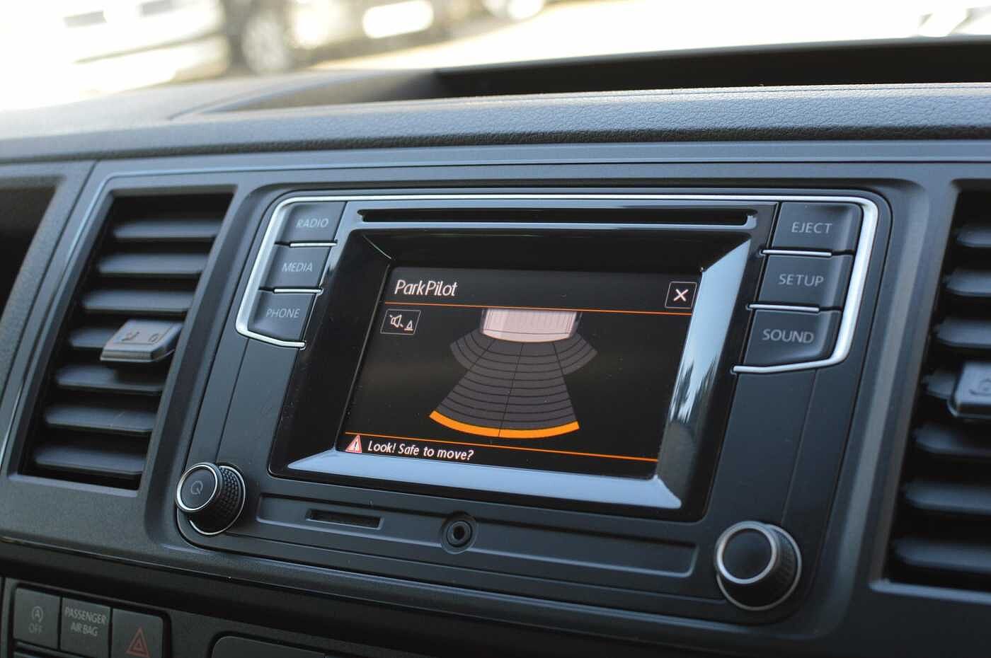 Volkswagen Transporter HIGHLINE Kombi 2.0TDI 102PS EU6 T30 HL BMT SWB
