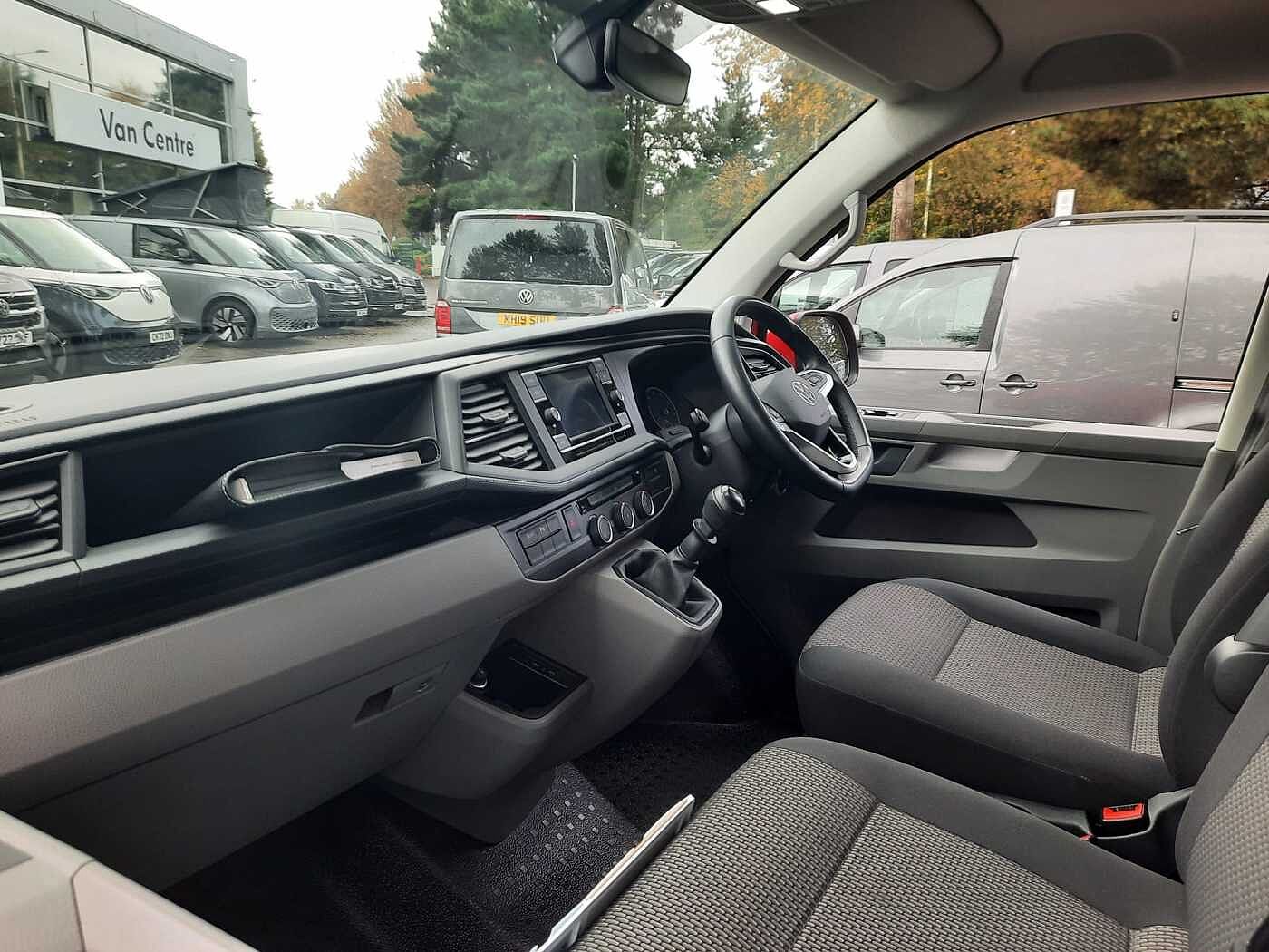 Volkswagen Transporter 150p.s 2.0TDI 150ps T28 Highline BMT SWB PV