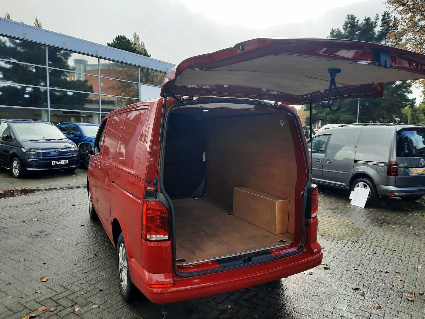 Volkswagen Transporter 150p.s 2.0TDI 150ps T28 Highline BMT SWB PV