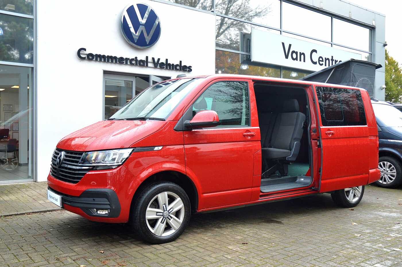 Volkswagen Transporter KOMBI 2.0TDI 150ps T32 Highline KOMBI LWB 4M
