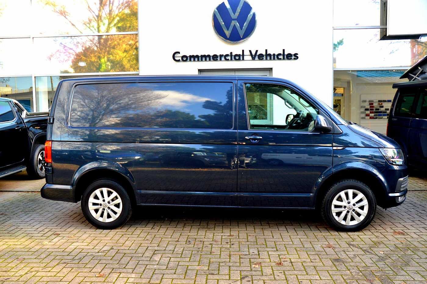 Volkswagen Transporter PV 2.0TDI (150PS)Eu6 T28 Highline SWB