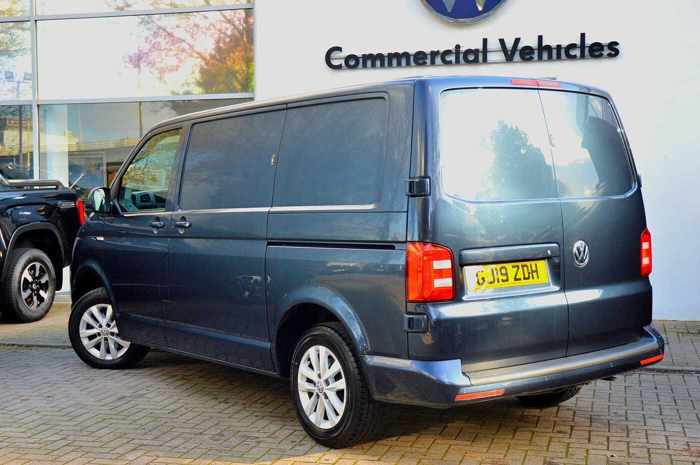 Volkswagen Transporter PV 2.0TDI (150PS)Eu6 T28 Highline SWB