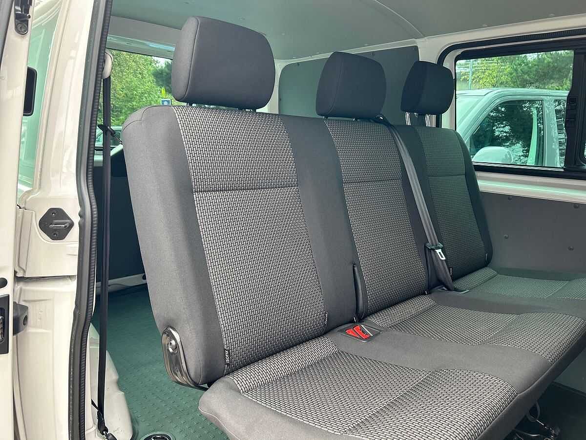 Volkswagen Transporter Kombi