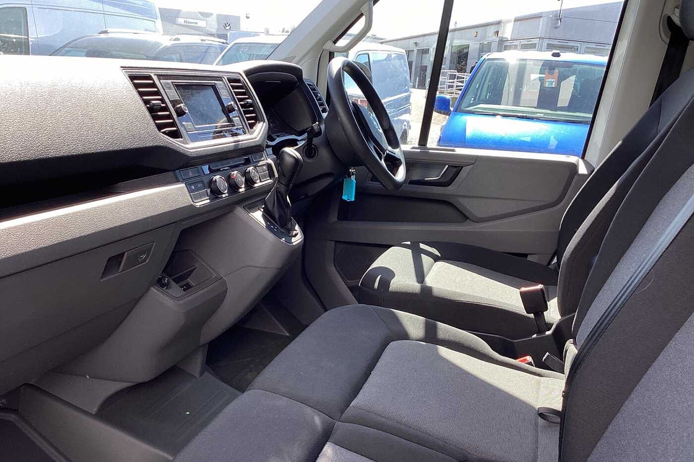 Volkswagen Crafter CR35 Trendline LWB 2.0 TDI 140PS Auto