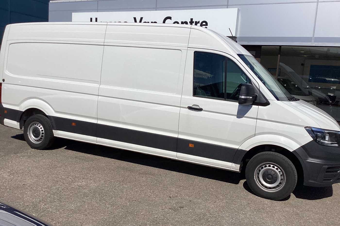Volkswagen Crafter CR35 Trendline LWB 2.0 TDI 140PS Auto
