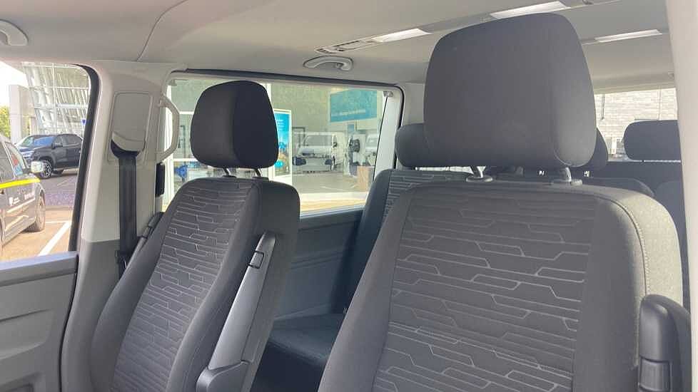 Volkswagen Transporter Shuttle Shuttle T32 2.0 SE TDI SWB 204PS DSG