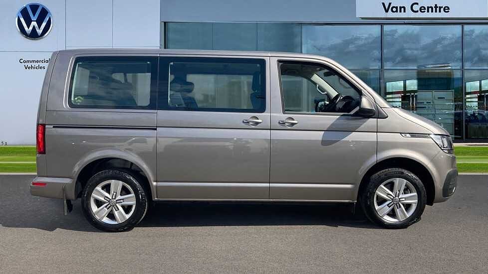 Volkswagen Transporter Shuttle Shuttle T32 2.0 SE TDI SWB 204PS DSG