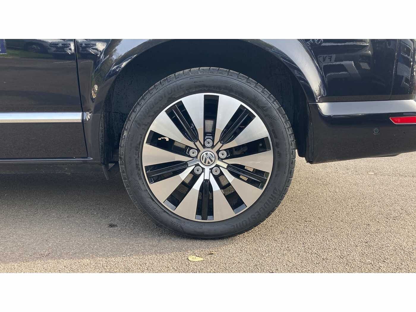 Volkswagen Caravelle 2.0 TDI Executive 150 5Dr DSG Estate