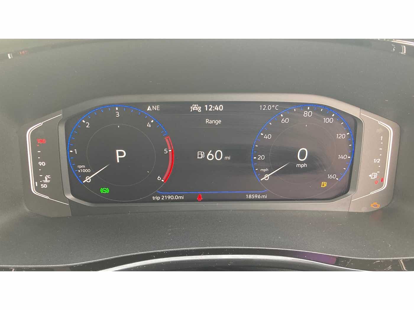 Volkswagen Caravelle 2.0 TDI Executive 150 5Dr DSG Estate
