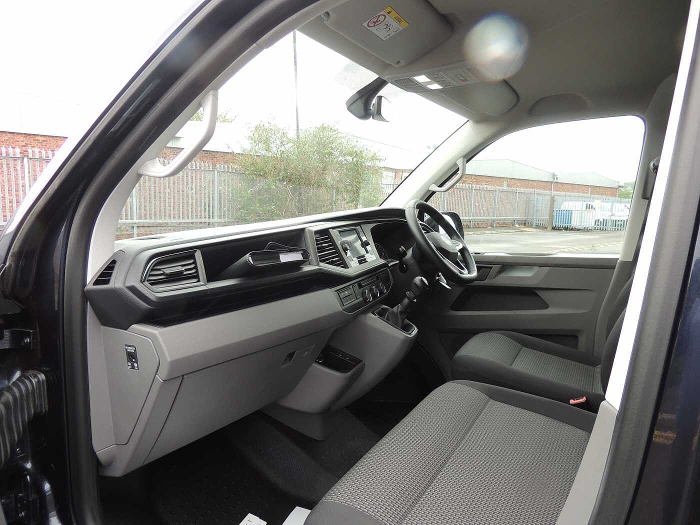 Volkswagen Transporter 2.0TDI 110ps T28 Highline BMT SWB PV +Enhanced £500 Deposit contribution+