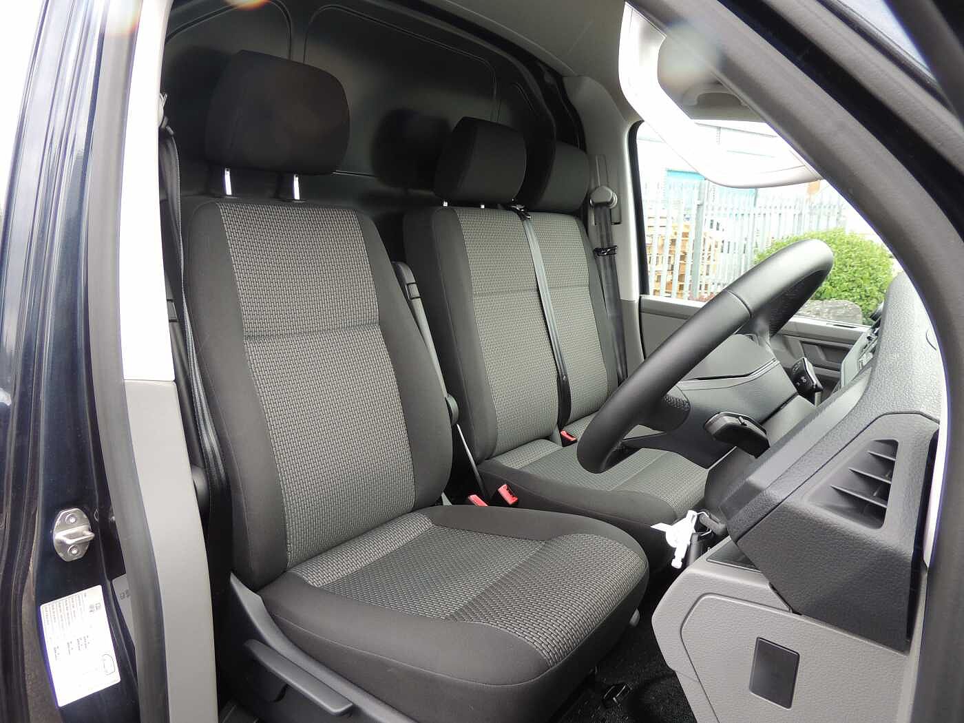 Volkswagen Transporter 2.0TDI 110ps T28 Highline BMT SWB PV +Enhanced £500 Deposit contribution+