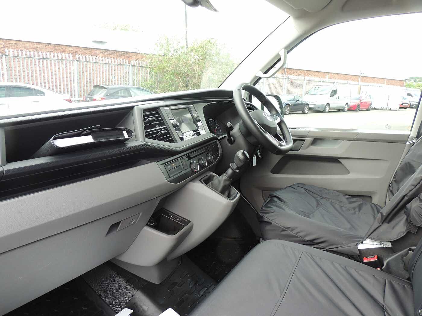 Volkswagen Transporter 2.0TDI 110ps T28 Highline SWB PV +Enhanced £500 Deposit contribution+