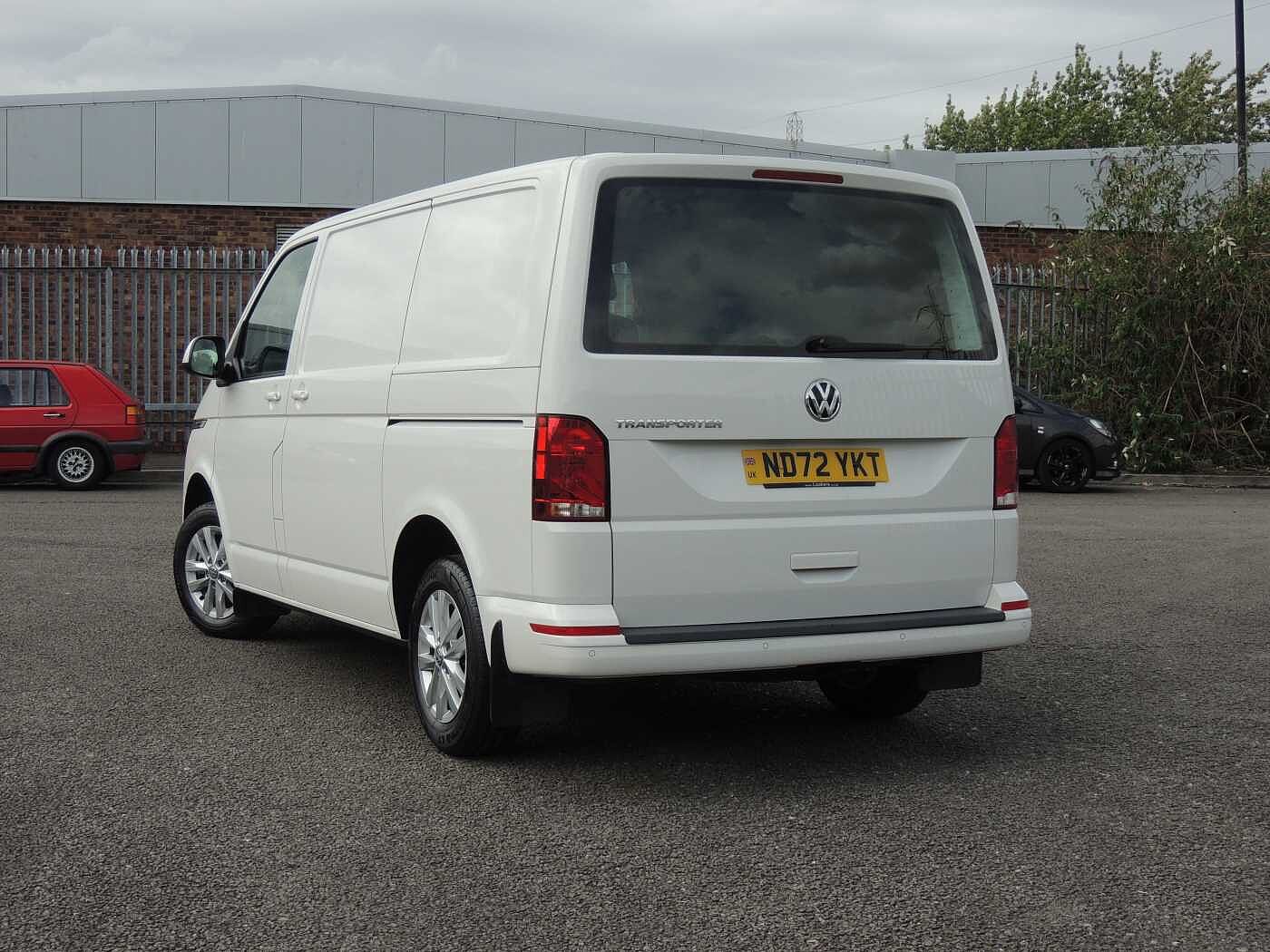 Volkswagen Transporter 2.0TDI 110ps T28 Highline SWB PV +Enhanced £500 Deposit contribution+