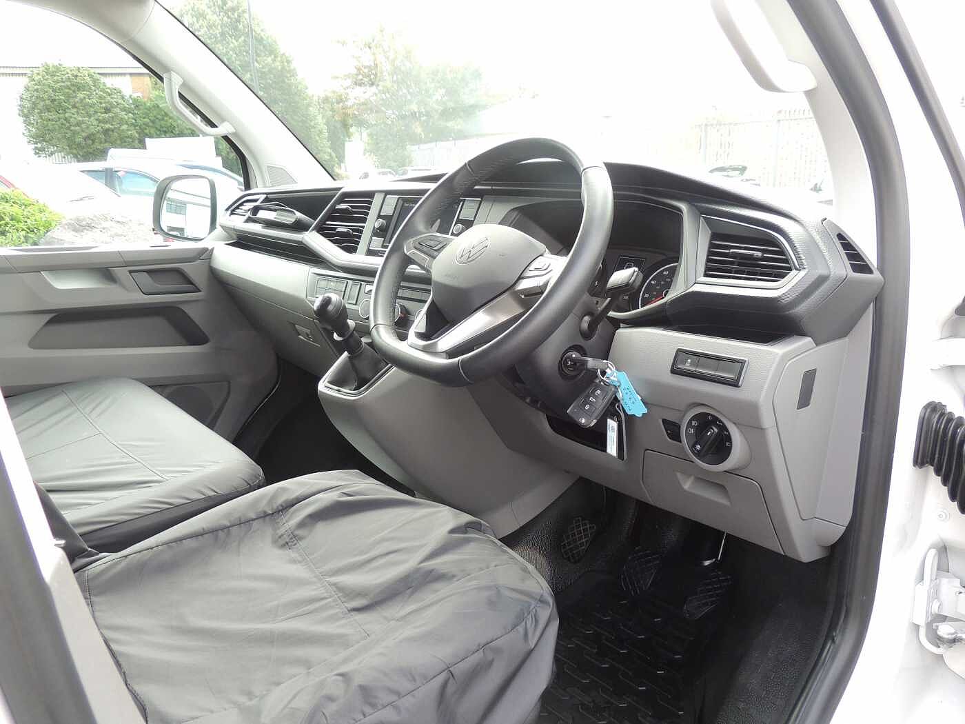 Volkswagen Transporter 2.0TDI 110ps T28 Highline SWB PV +Enhanced £500 Deposit contribution+