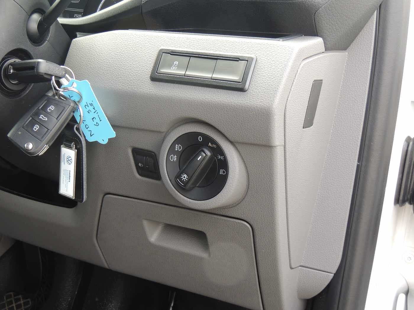 Volkswagen Transporter 2.0TDI 110ps T28 Highline SWB PV +Enhanced £500 Deposit contribution+
