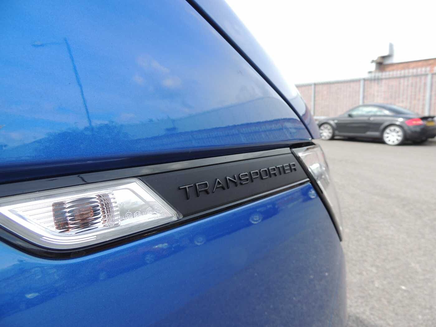 Volkswagen Transporter 2.0TDI (150PS)Eu6 T30 Highline SWB PV +Enhanced £500 Deposit contribution+