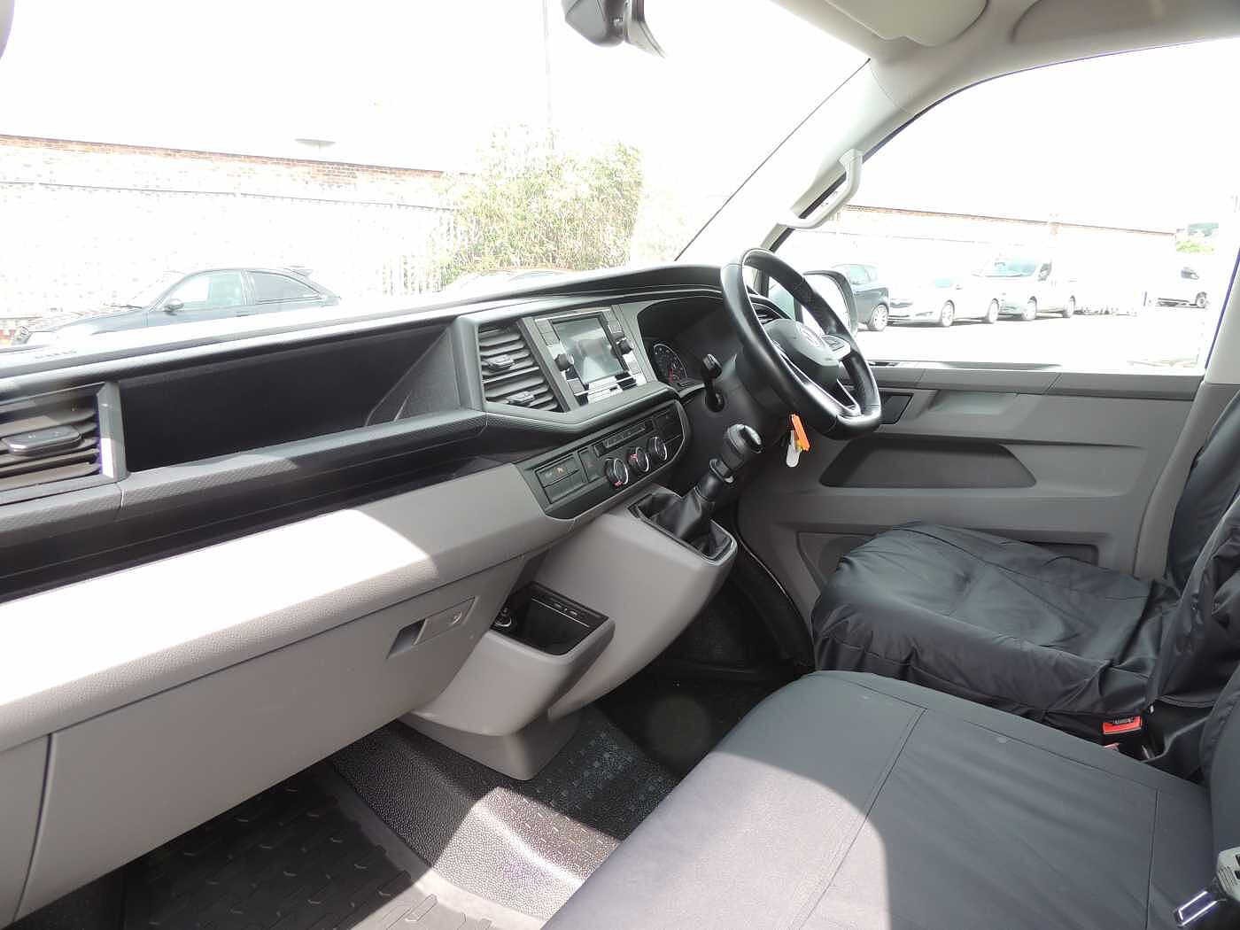 Volkswagen Transporter Kombi 2.0TDI 150 T30 Highline SWB +Enhanced £500 Deposit contribution+