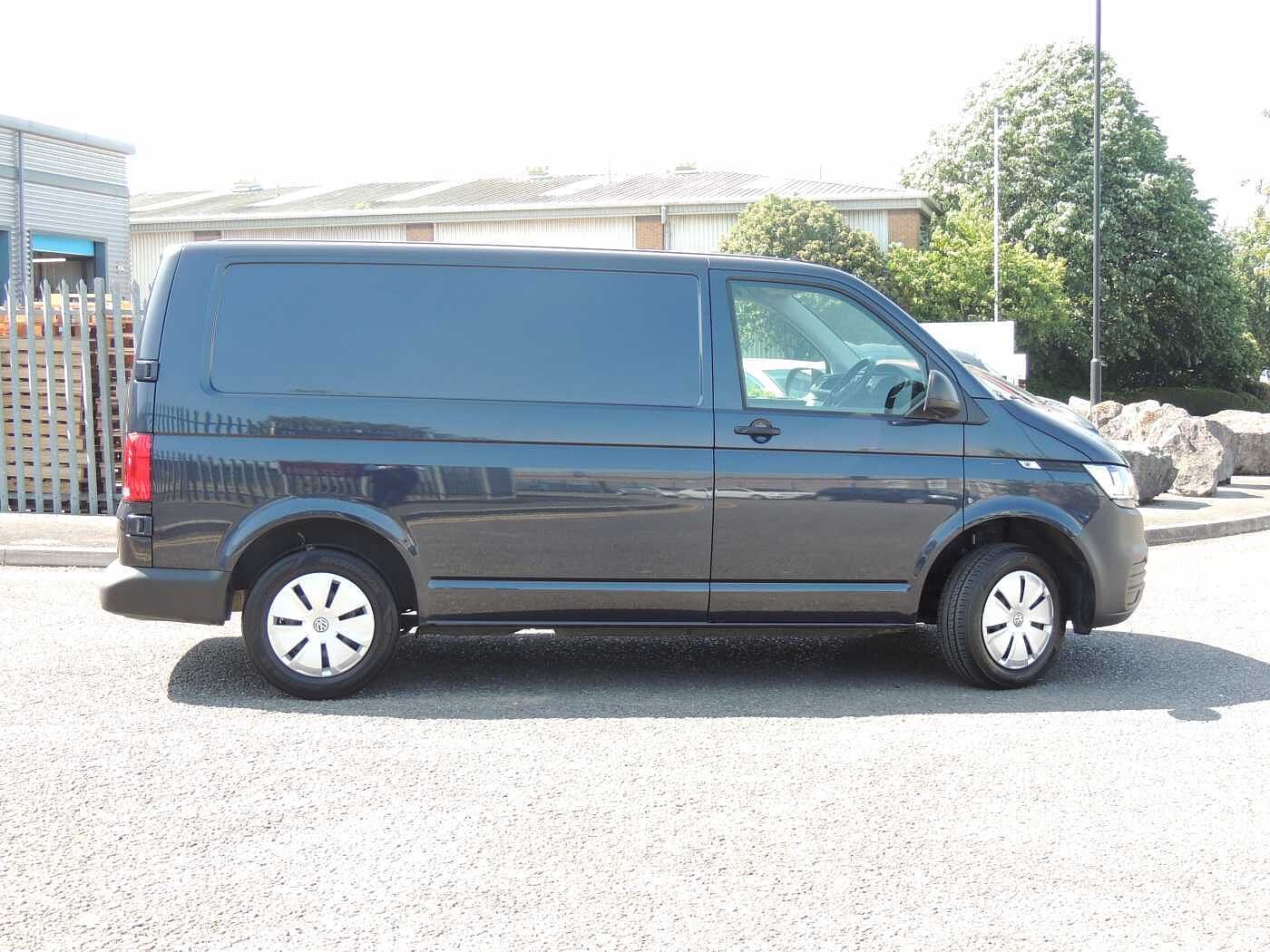 Volkswagen Transporter 2.0TDI 110ps T28 Startline BMT SWB PV +Enhanced £500 Deposit contribution+