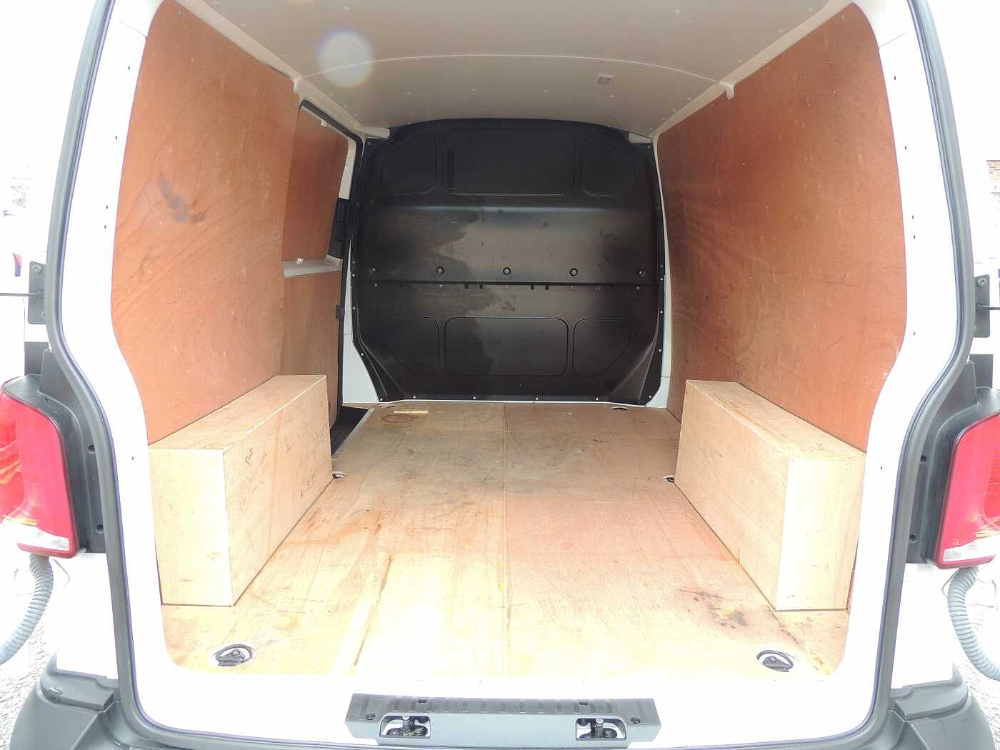 Volkswagen Transporter T28 Swb Diesel 2.0 TDI 110 Startline Van HAS BUSINESS PACK +Enhanced £500 Deposit contribution+