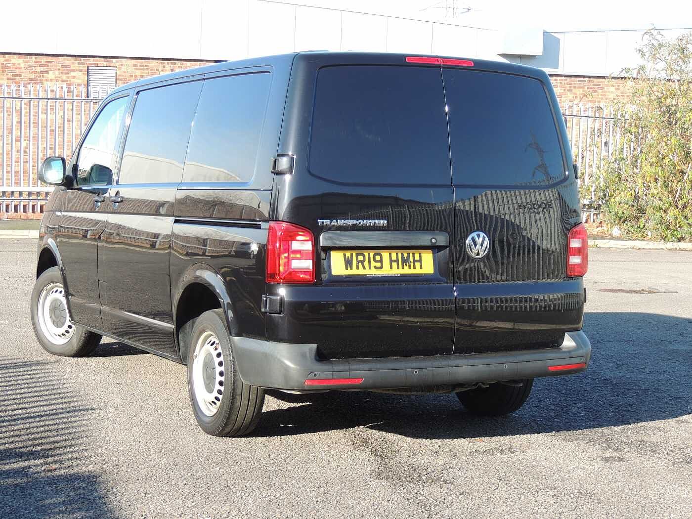 Volkswagen Transporter T28 Swb Diesel 2.0 TDI BMT 102 Startline Van Euro 6 + Enhanced £500 Deposit Contribution+++