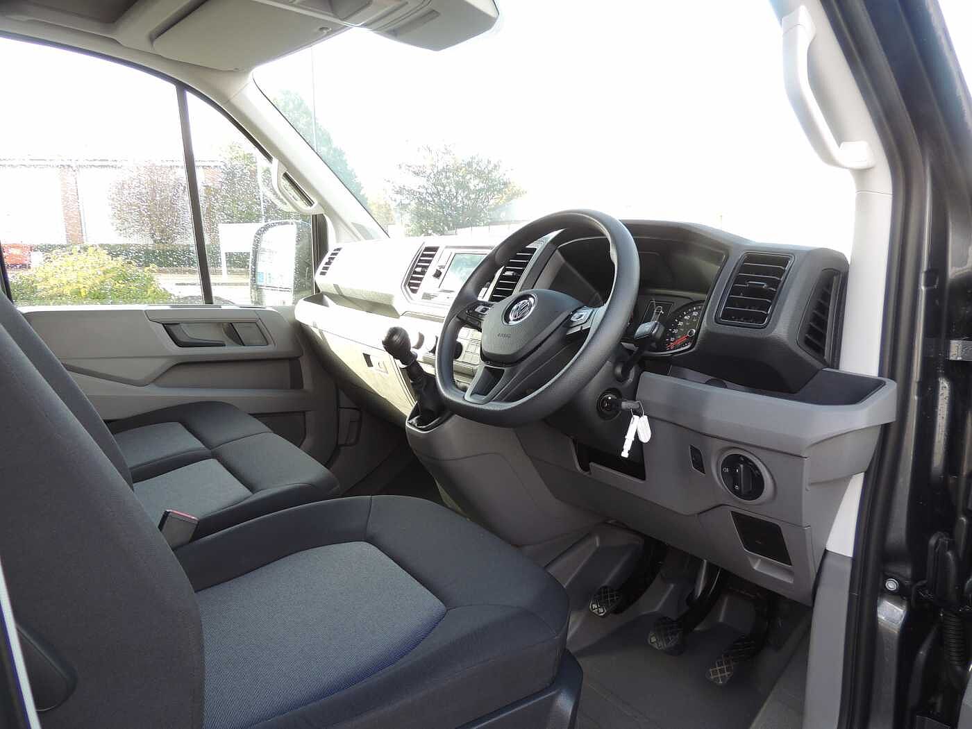 Volkswagen Crafter CR35 LWB 140ps + Business Pack Air Con + Enhanced £500 Deposit Contribution+++