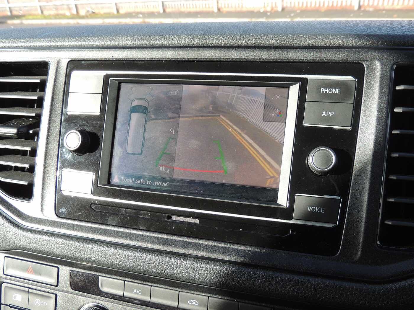 Volkswagen Crafter CR35 LWB 140ps + Business Pack Air Con + Enhanced £500 Deposit Contribution+++