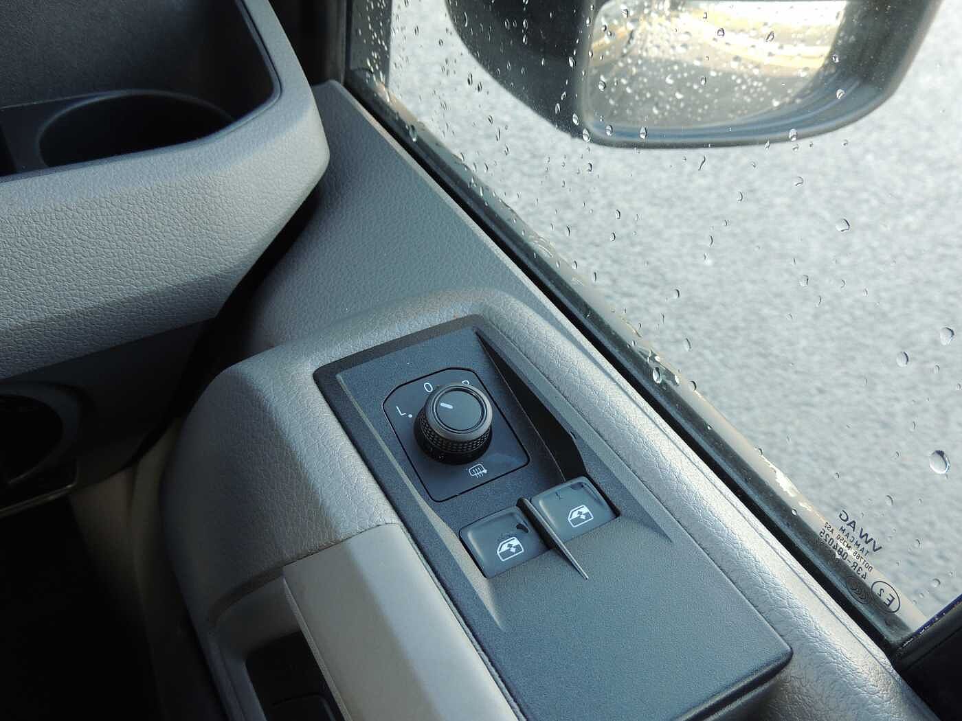 Volkswagen Crafter CR35 LWB 140ps + Business Pack Air Con + Enhanced £500 Deposit Contribution+++