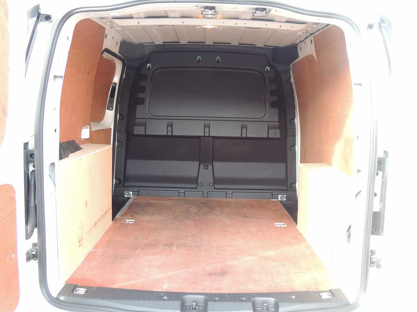 Volkswagen Caddy 2.0TDI (102PS)C20 Cargo Commerce Plus +Enhanced £500 Deposit contribution+