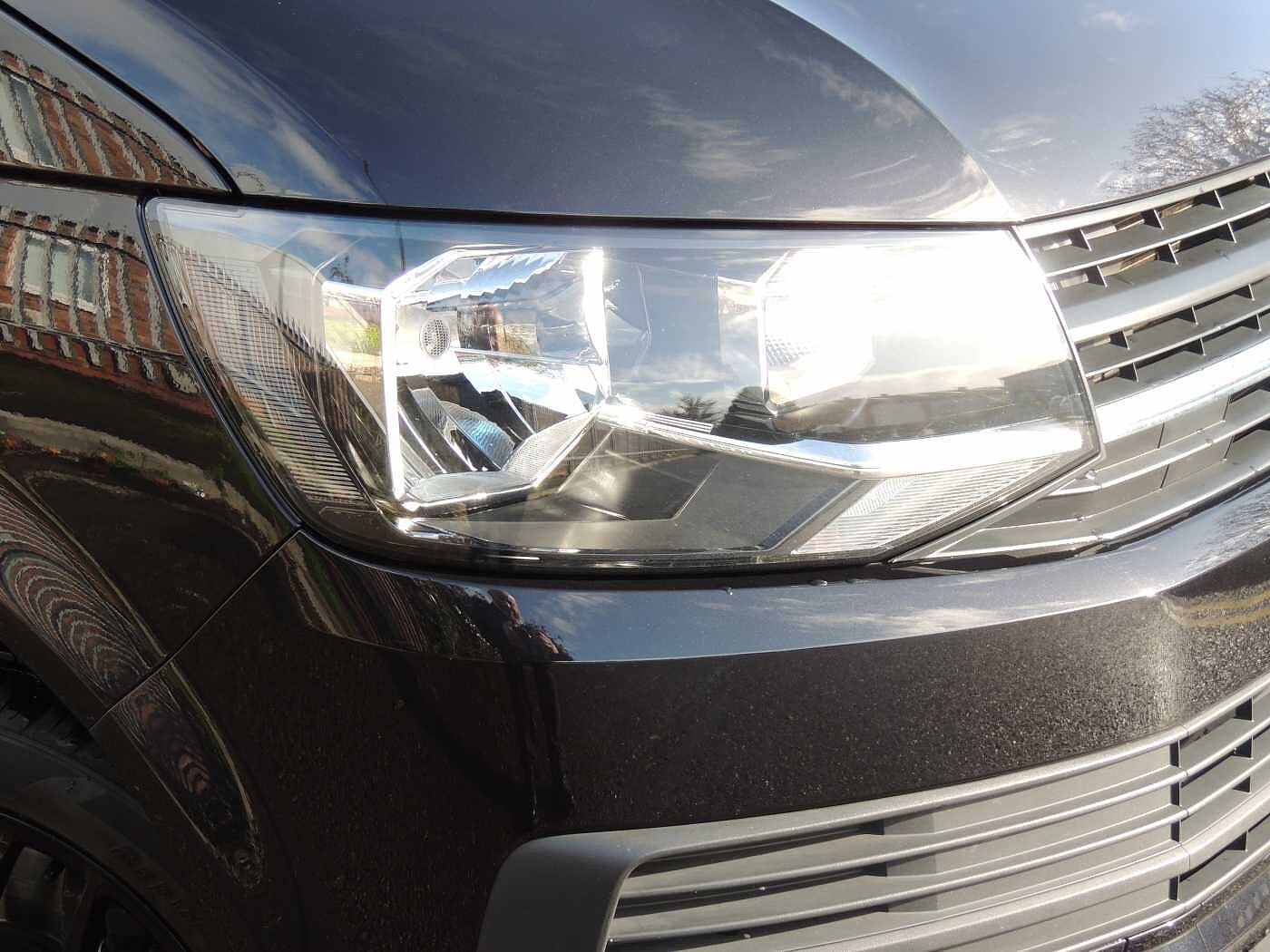 Volkswagen Transporter Kombi 2.0TDI 150 T32 Highline BMT SWB + Enhanced £500 Deposit Contribution+++