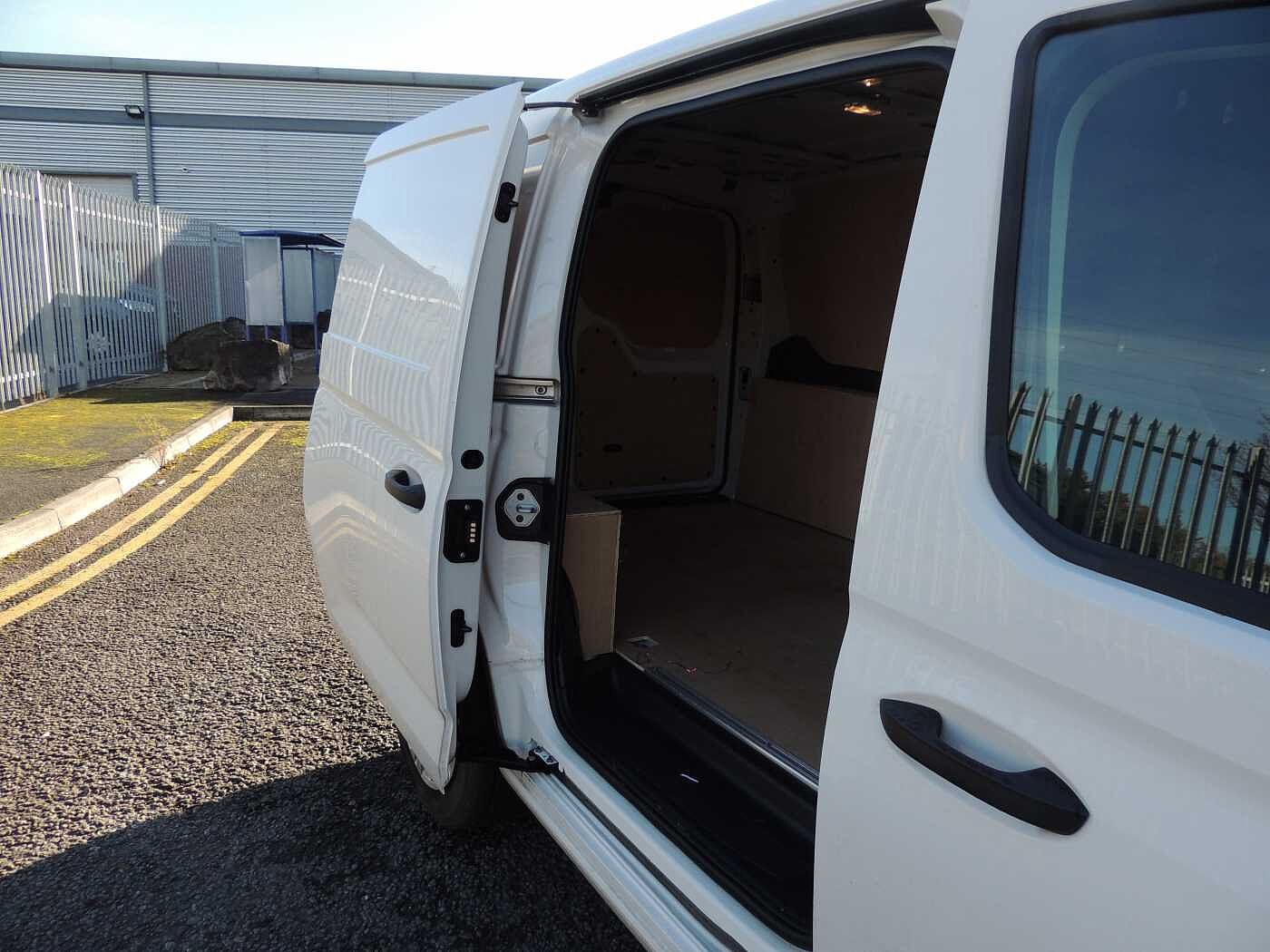Volkswagen Caddy Cargo 2.0TDI 102PS C20 Commerce Plus PV +Enhanced £500 Deposit contribution+