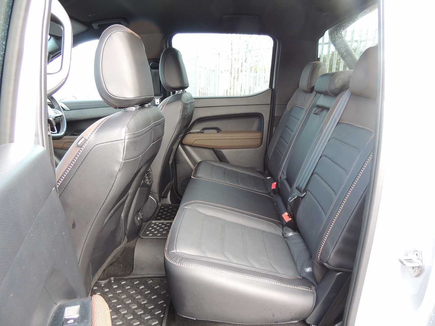 Volkswagen Amarok Diesel D/Cab Pick Up PanAmericana 3.0 V6 TDI 240 4M Auto
