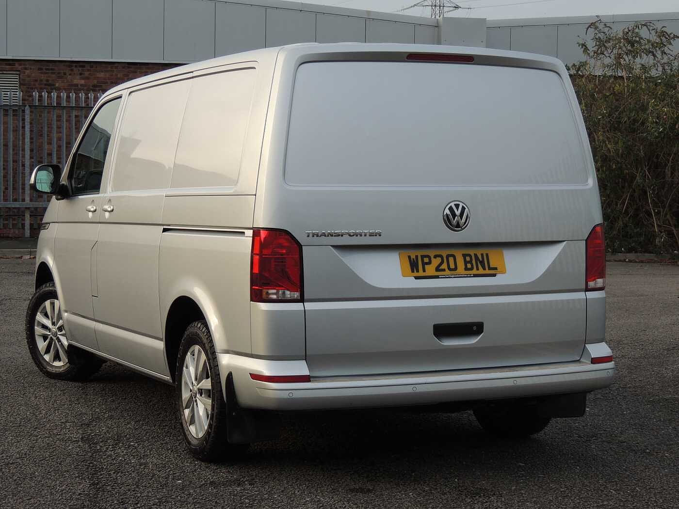 Volkswagen Transporter T30 Swb Diesel 2.0 TDI 110 Highline Van + Enhanced £500 Deposit Contribution+++