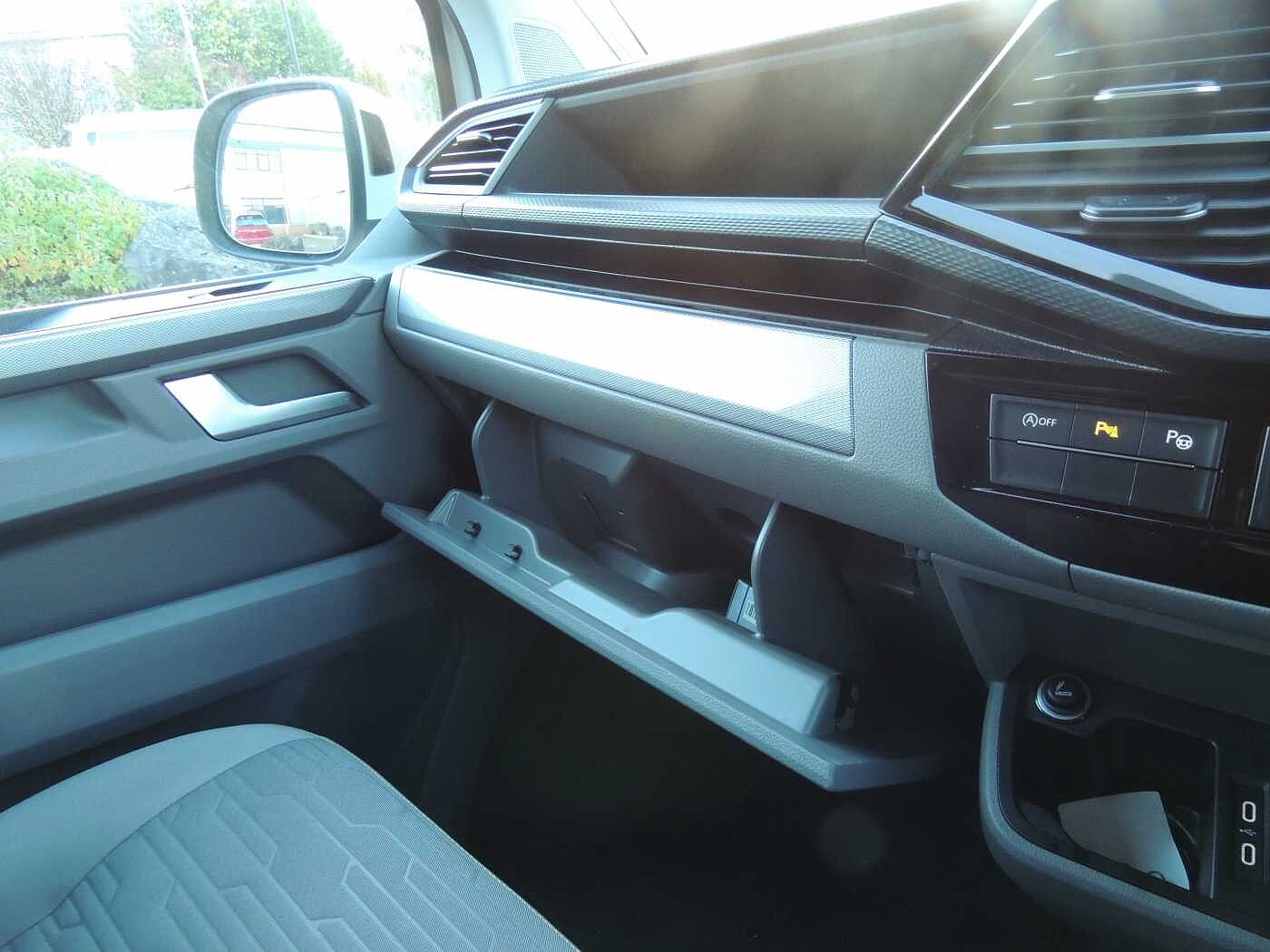 Volkswagen California Diesel Estate 2.0 TDI Ocean 204 4dr DSG +Enhanced £500 Deposit contribution+