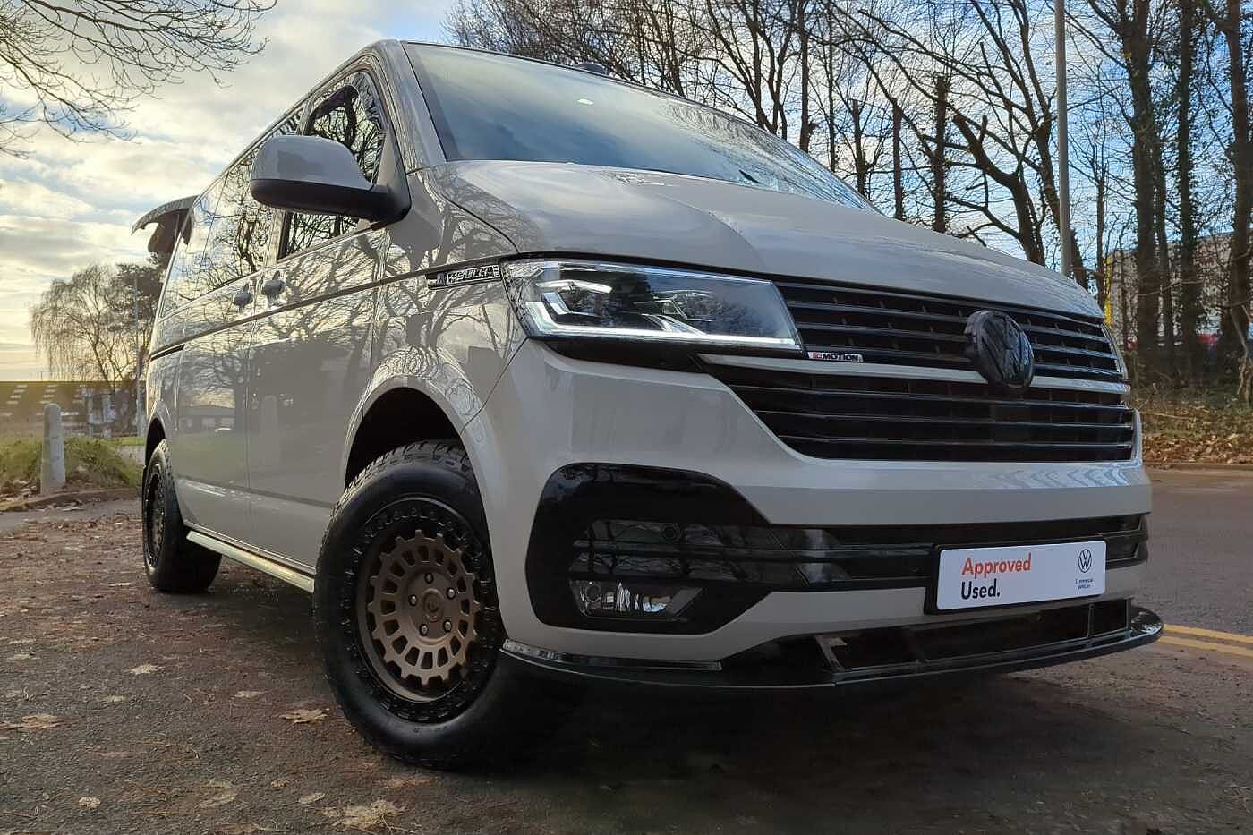 Volkswagen Transporter T32 Swb Diesel 2.0 TDI 150 Highline Kombi Van 4MOTION **DAY VAN** NO VAT