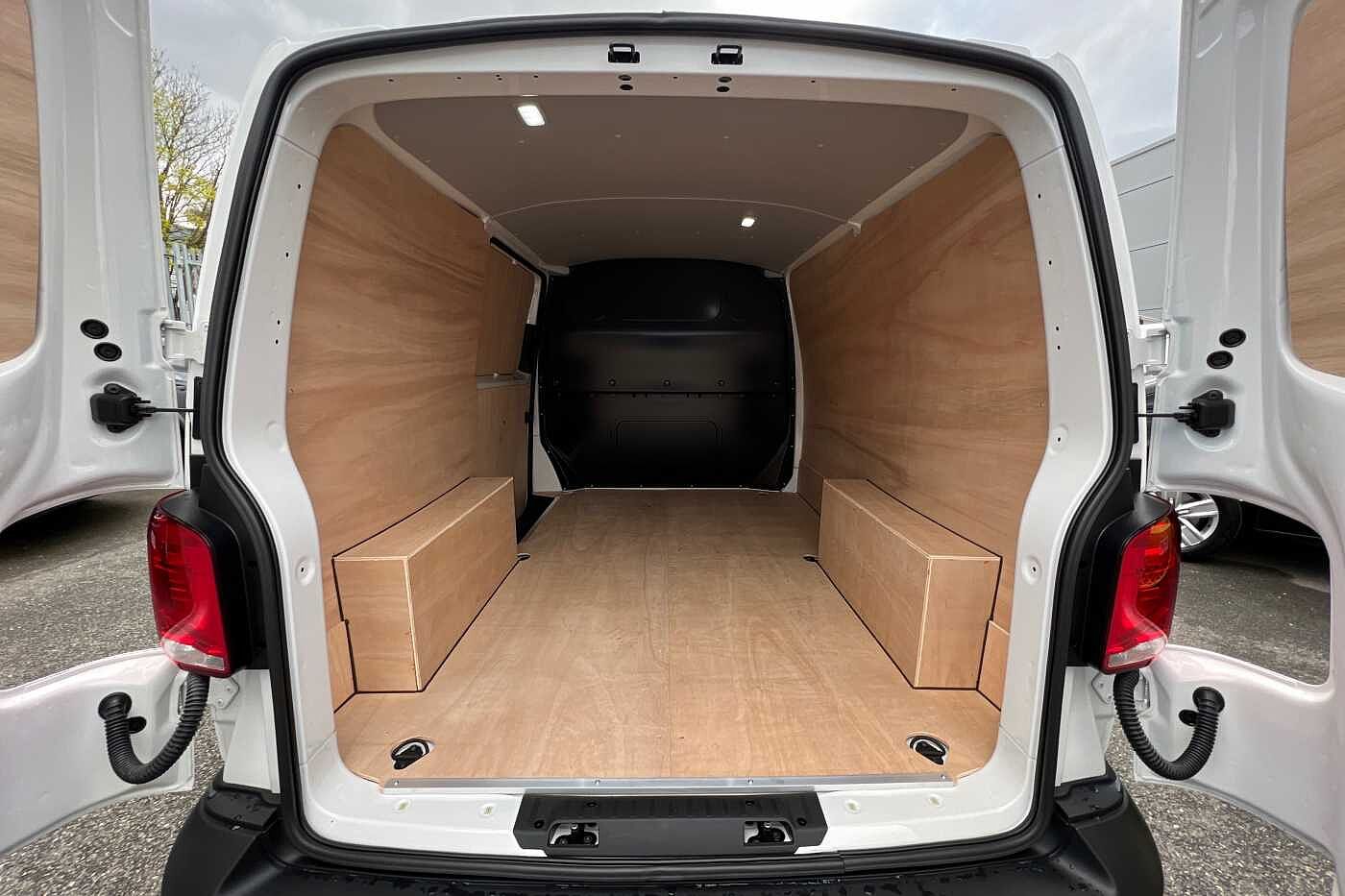 Volkswagen Transporter 2.0TDI 110ps T30 Startline BMT SWB PV