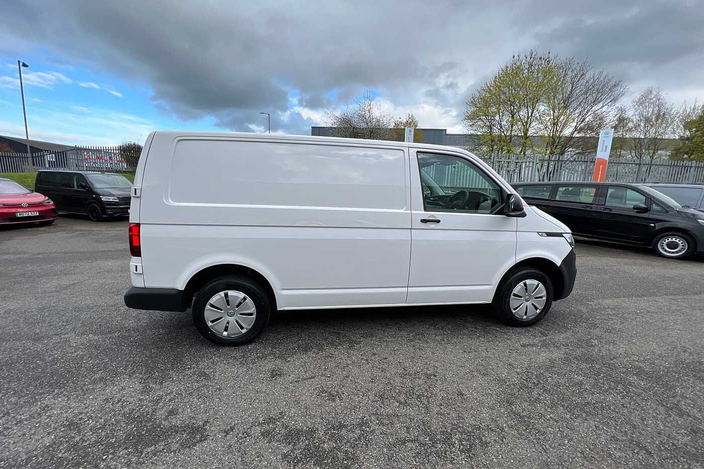Volkswagen Transporter 2.0TDI 110ps T30 Startline BMT SWB PV