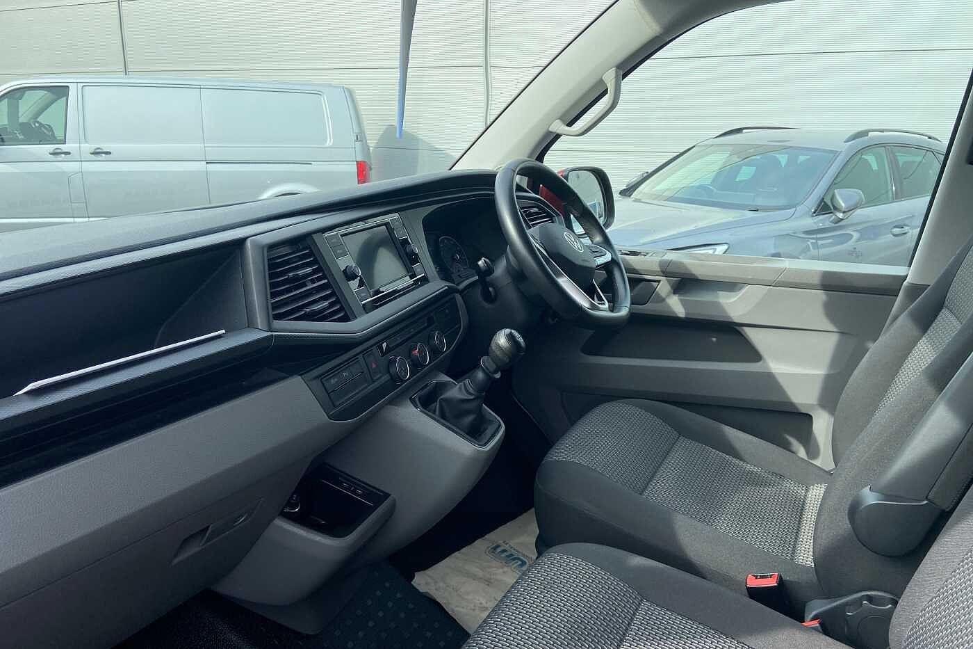 Volkswagen Transporter 2.0TDI 110ps T28 Highline BMT SWB PV