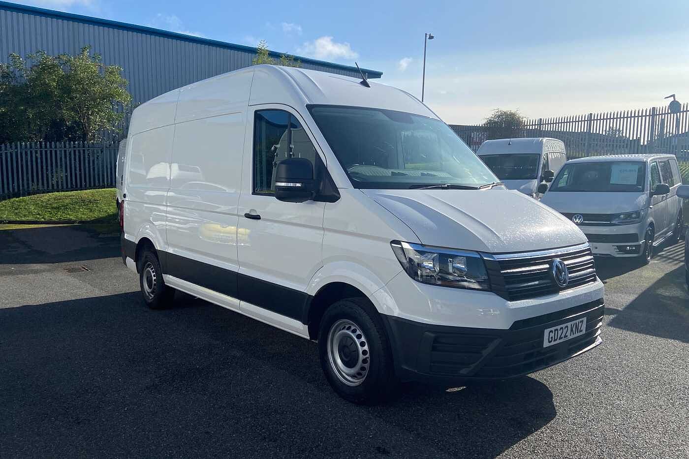 Volkswagen Crafter 2.0TDI (140PS)(Eu6dT-E) CR35 MWB Trendline with Business Pack (Aircon & Sensors)