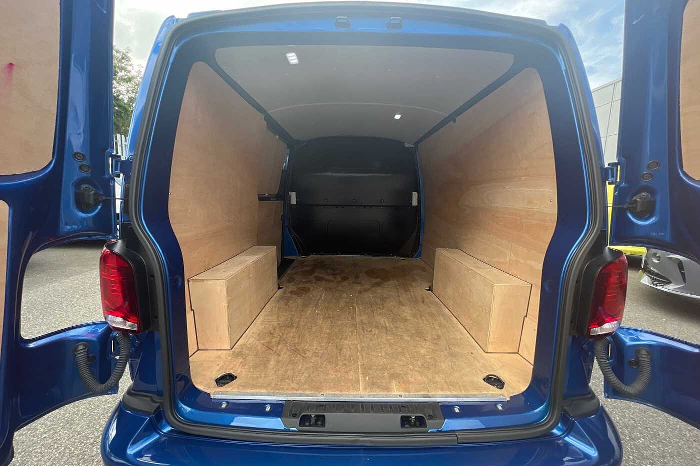 Volkswagen Transporter 2.0TDI 150ps T28 Highline BMT SWB PV