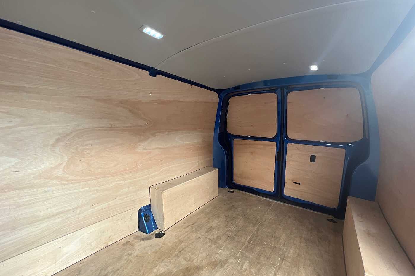 Volkswagen Transporter 2.0TDI 150ps T28 Highline BMT SWB PV