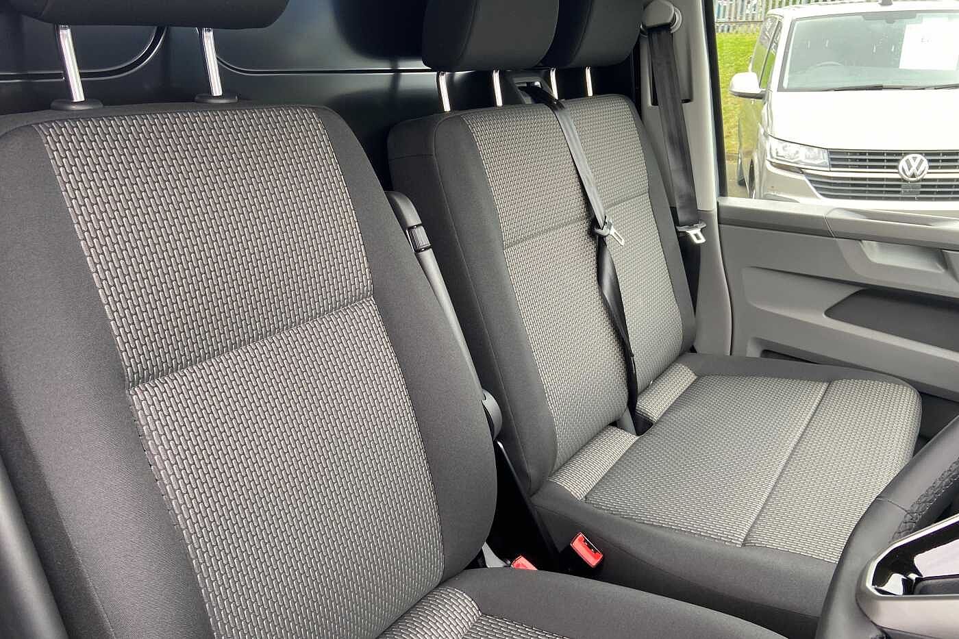 Volkswagen Transporter PV 2.0BiTDI 204ps T32 Highline LWB DSG