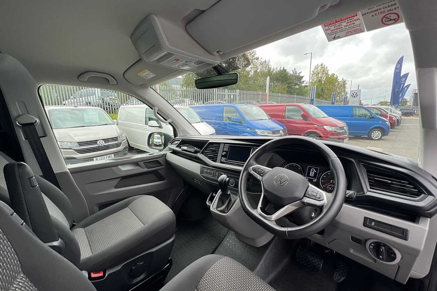 Volkswagen Transporter Kombi 2.0TDI 150 T30 Highline BMT SWB DSG
