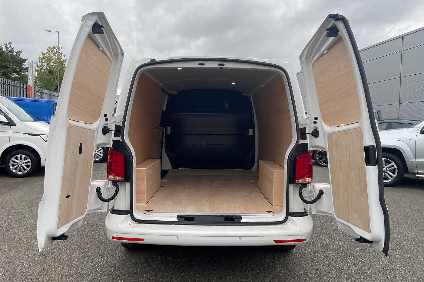 Volkswagen Transporter 2.0TDI 150ps T30 Highline SWB