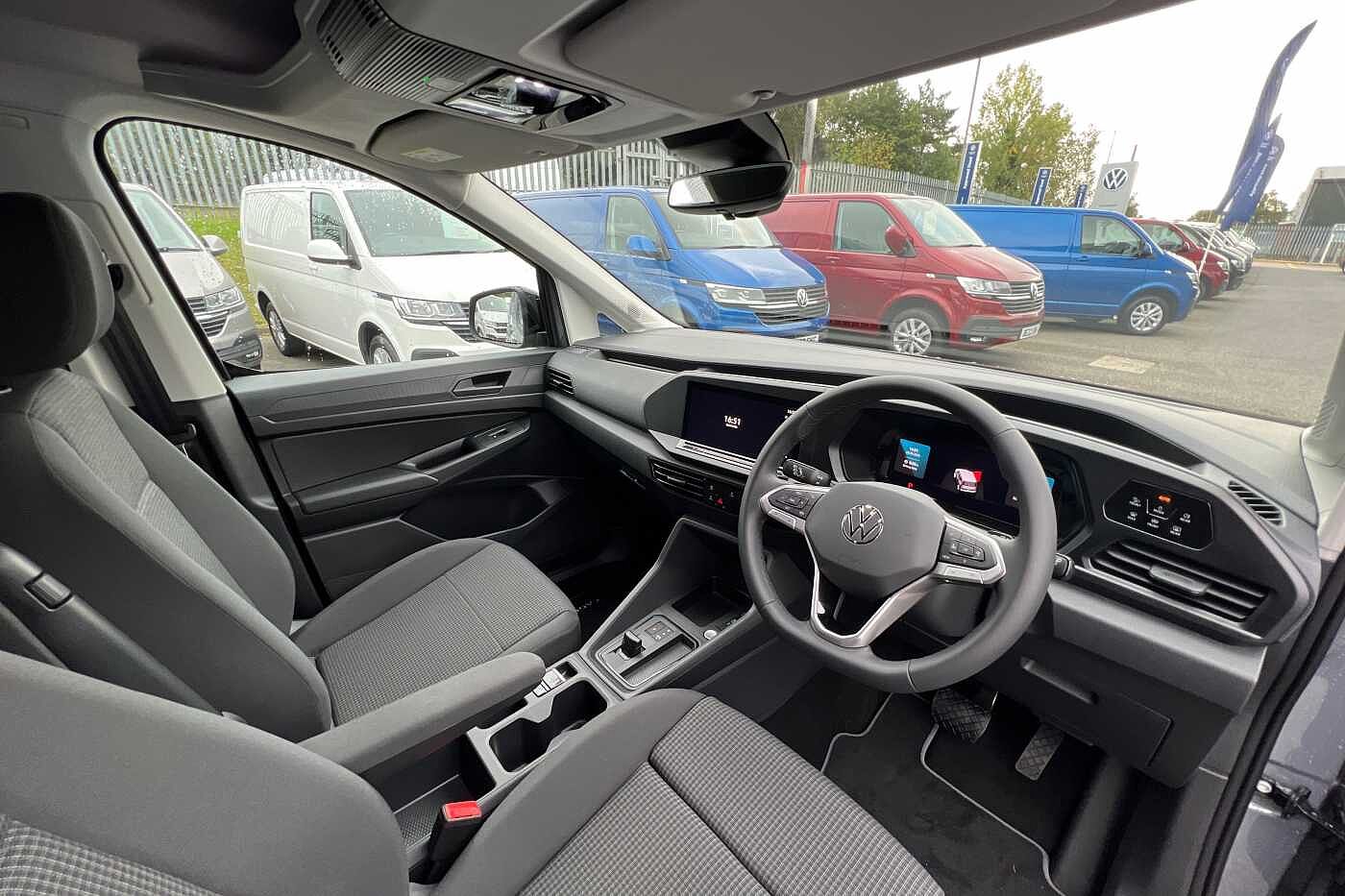 Volkswagen Caddy Cargo C20 Diesel 2.0 TDI 122PS Commerce Pro Van DSG
