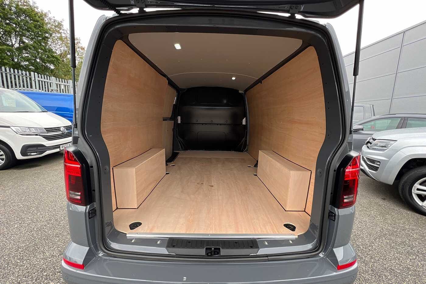 Volkswagen Transporter T30 Lwb Diesel 2.0 TDI 150 Highline Van