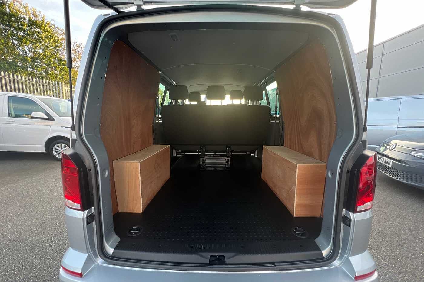 Volkswagen Transporter 2.0TDI 150 T32 Highline Kombi BMT SWB DSG