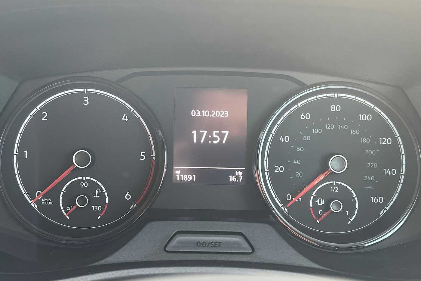 Volkswagen Transporter 2.0TDI 150 T32 Highline Kombi BMT SWB DSG